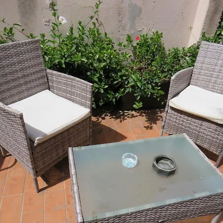 Loft With Terrace In The Centre شقة باليرمو