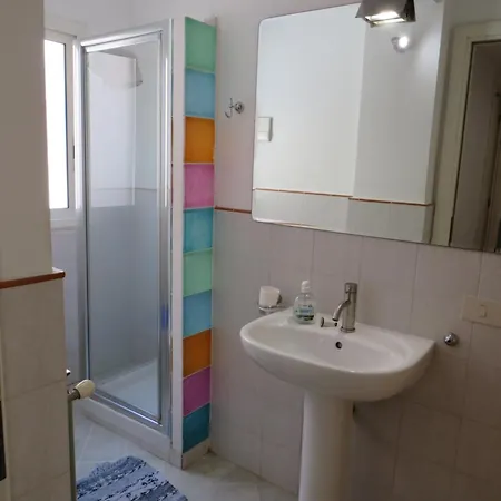 Loft With Terrace In The Centre شقة باليرمو